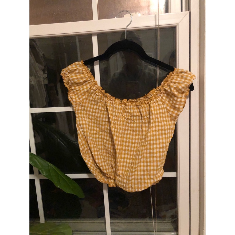 Cute brandy Melville crop top